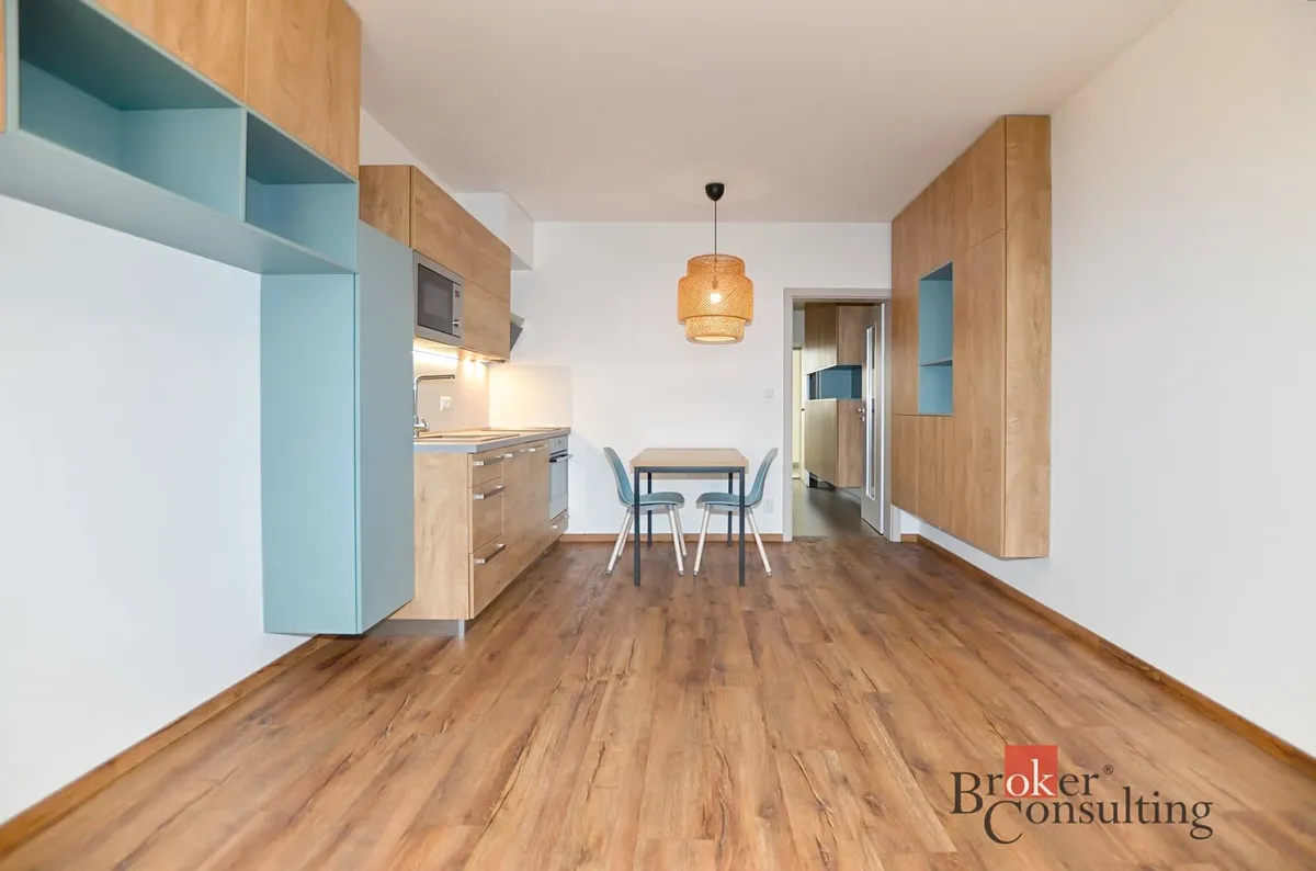 Pronájem bytu 1+kk 35 m²